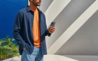 Person in Mexico checking a money transfer sent from the United States